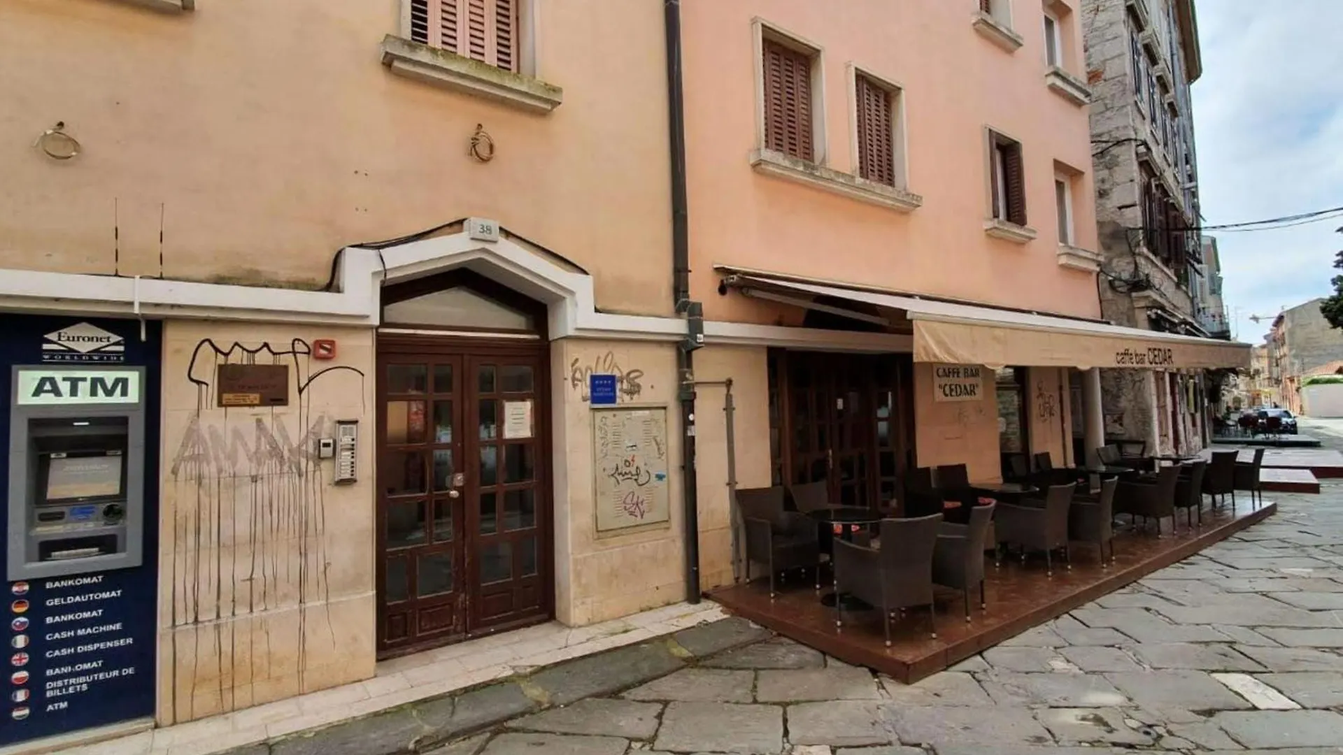 Apartment Royal City Centar - Happy Rentals Pula