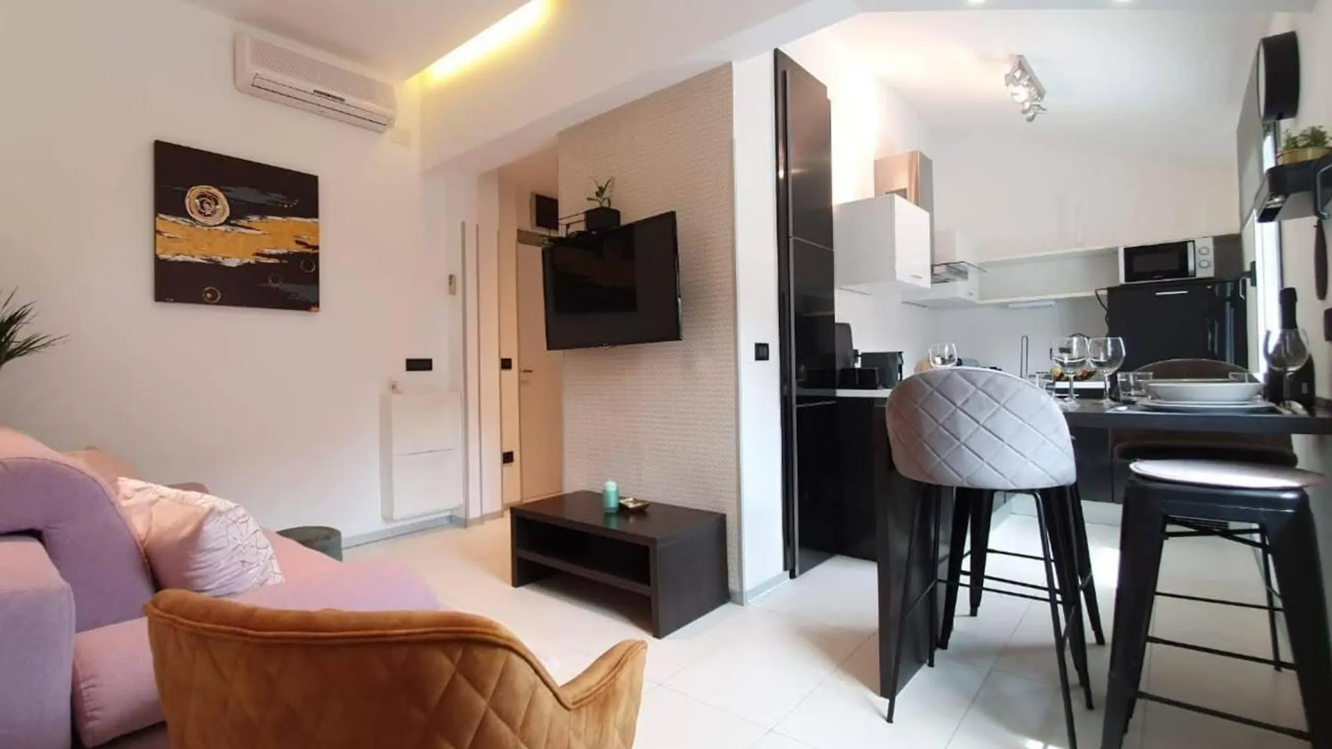 Apartment Royal City Centar - Happy Rentals Pula Croatia