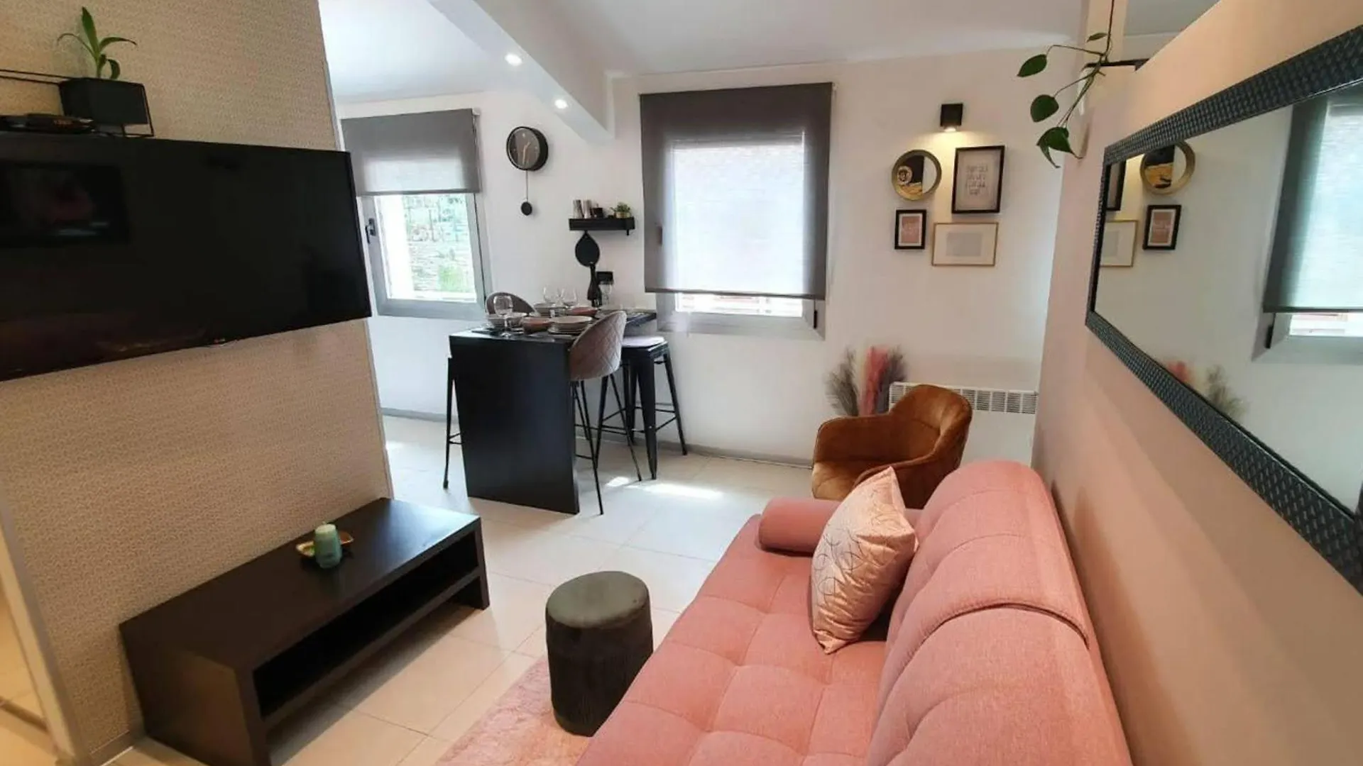 Royal City Centar - Happy Rentals Pula Apartment