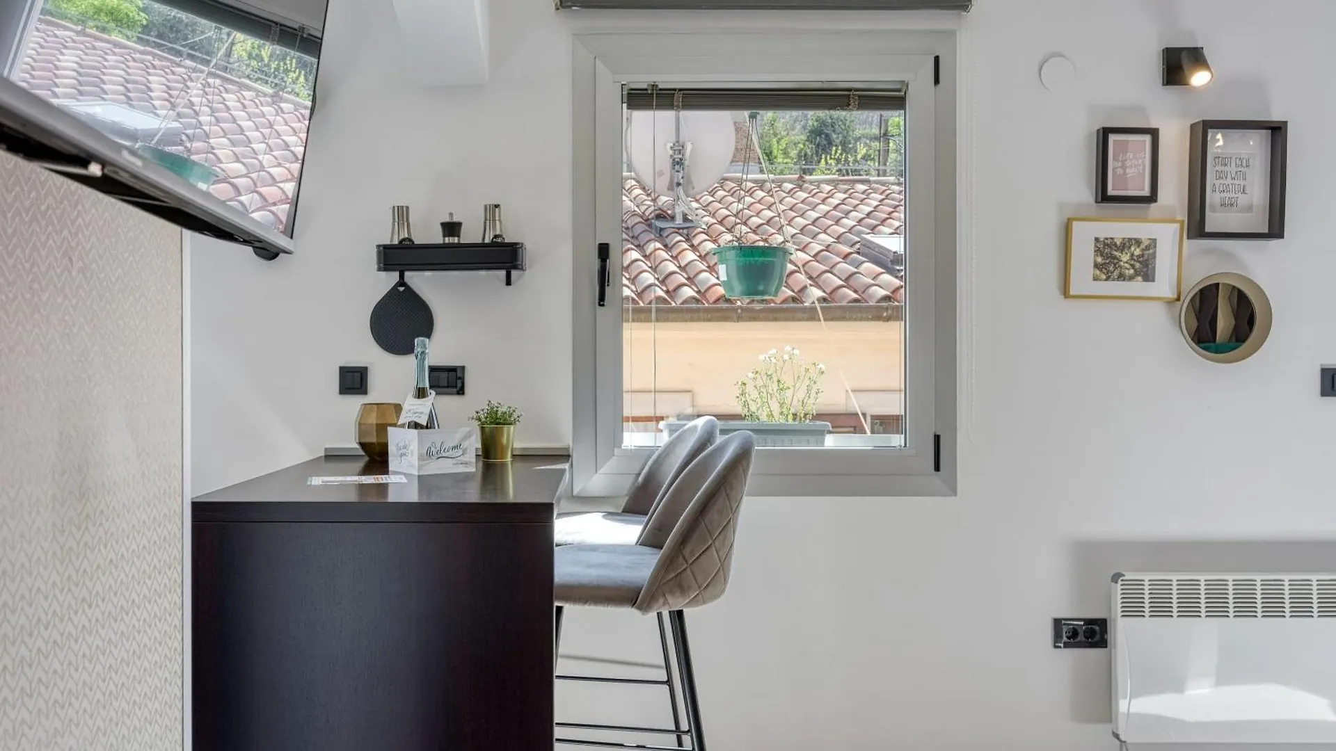 Apartment Royal City Centar - Happy Rentals Pula