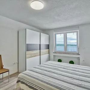 Marina With Sea View Apartment